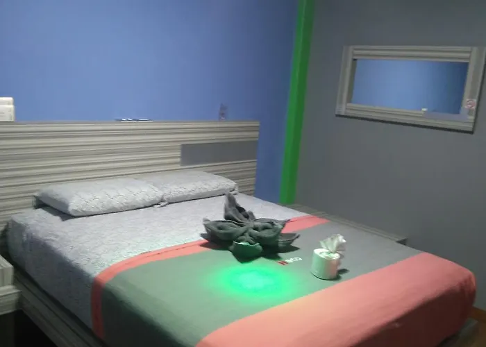 Hotel H - Eco Adults Only